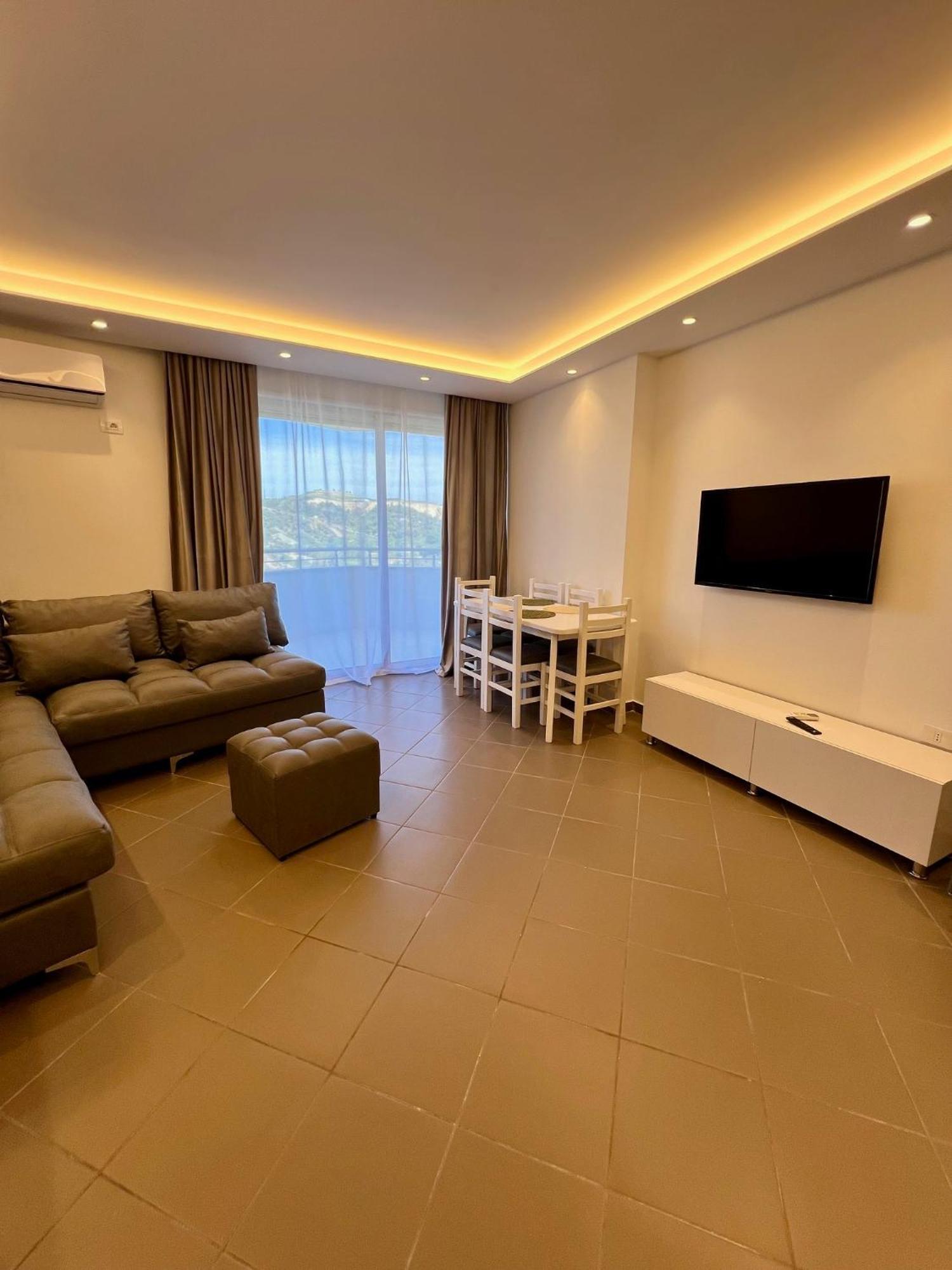 Apartment Summer Palace *